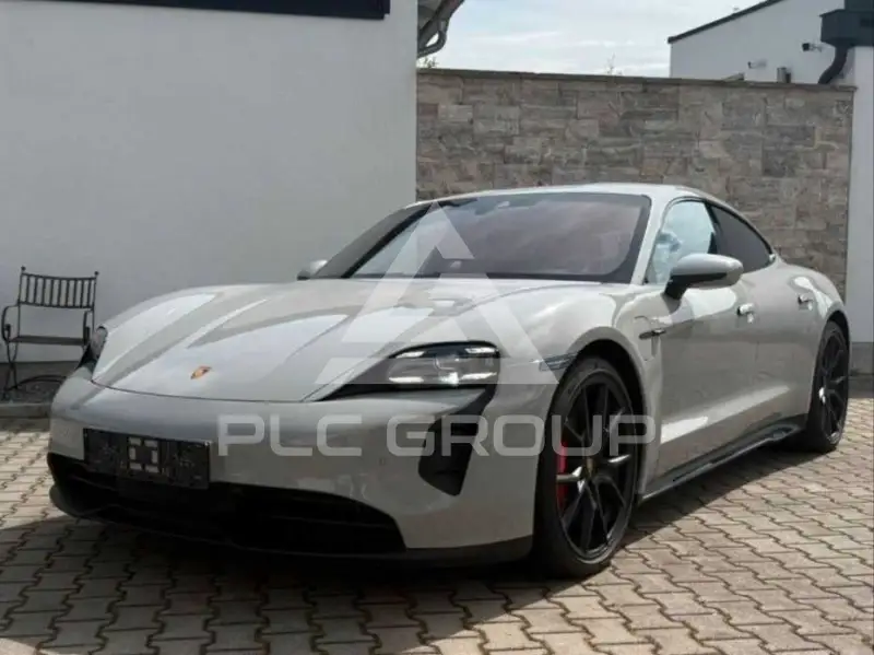 2024 Porsche Taycan
