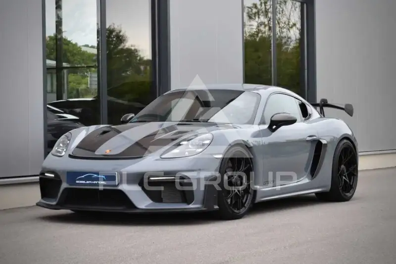 2024 Porsche Cayman