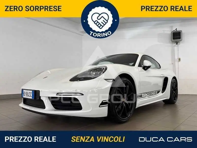 2024 Porsche Cayman