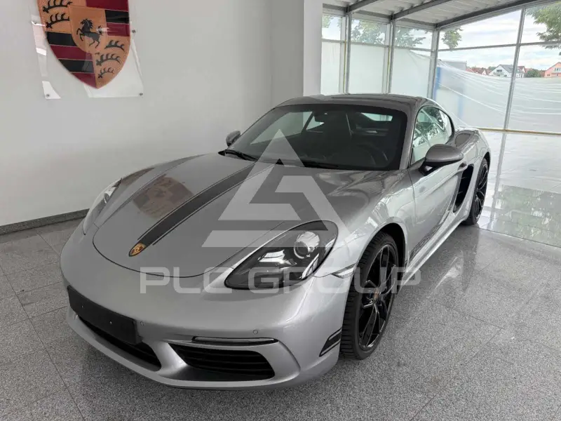 2024 Porsche Cayman