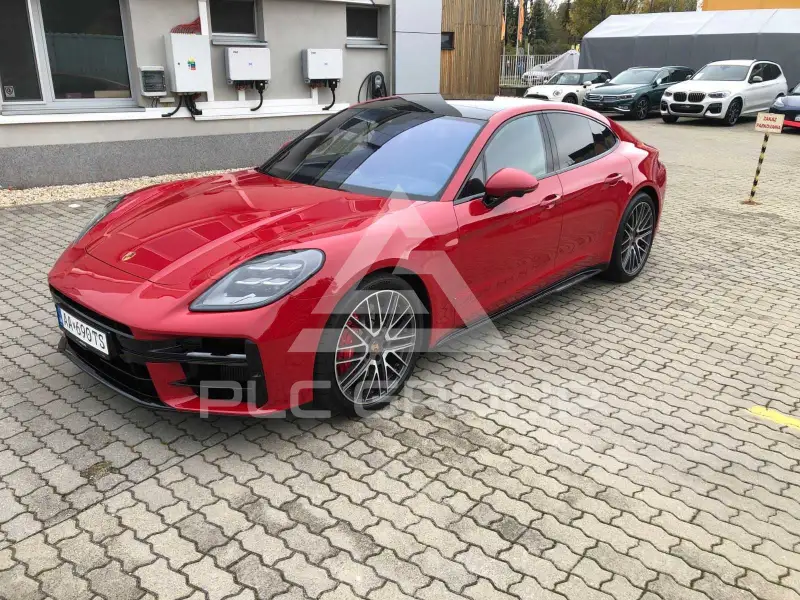 2024 Porsche Panamera