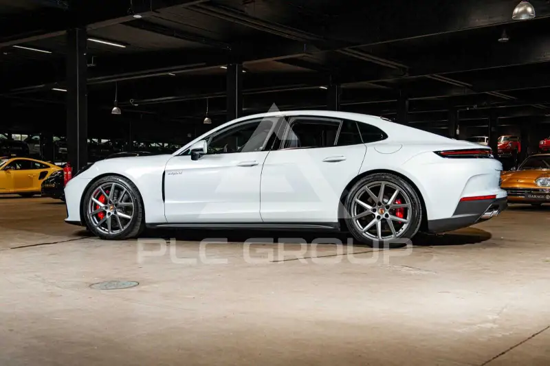 2024 Porsche Panamera