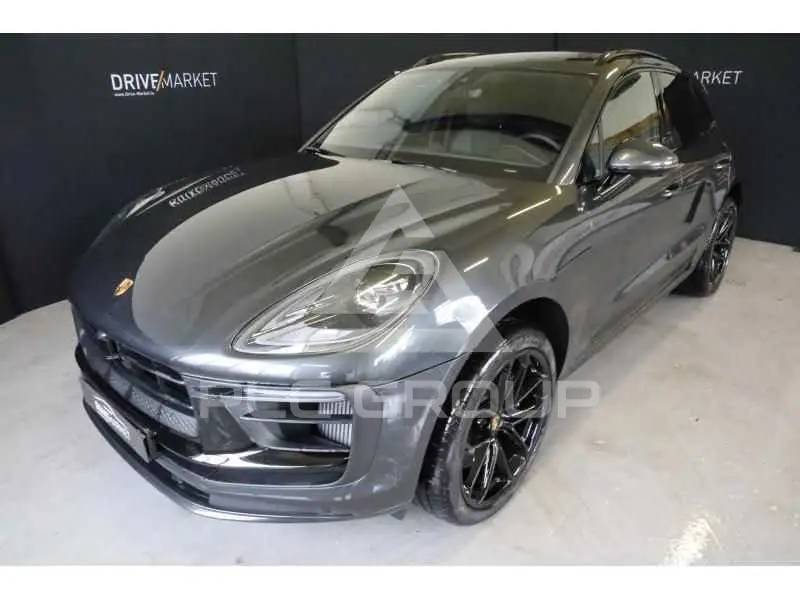 2024 Porsche MACAN