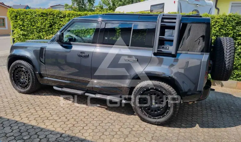 2024 Land Rover DEFENDER