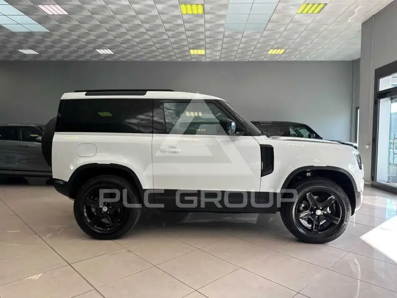 2024 Land Rover DEFENDER