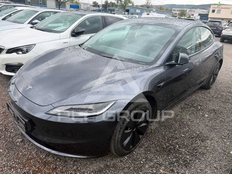 2024 Tesla Model 3