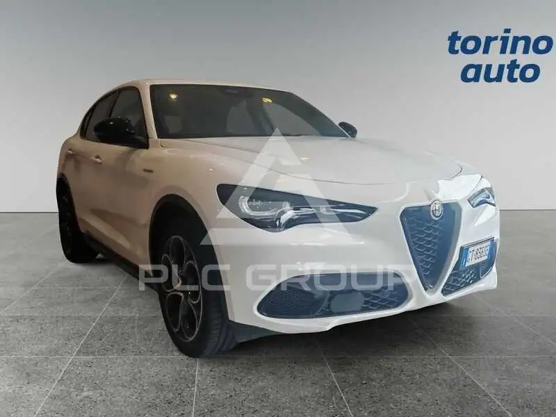 2024 Alfa Romeo Stelvio