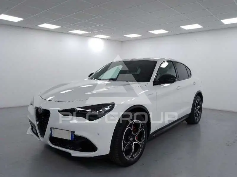 2024 Alfa Romeo Stelvio