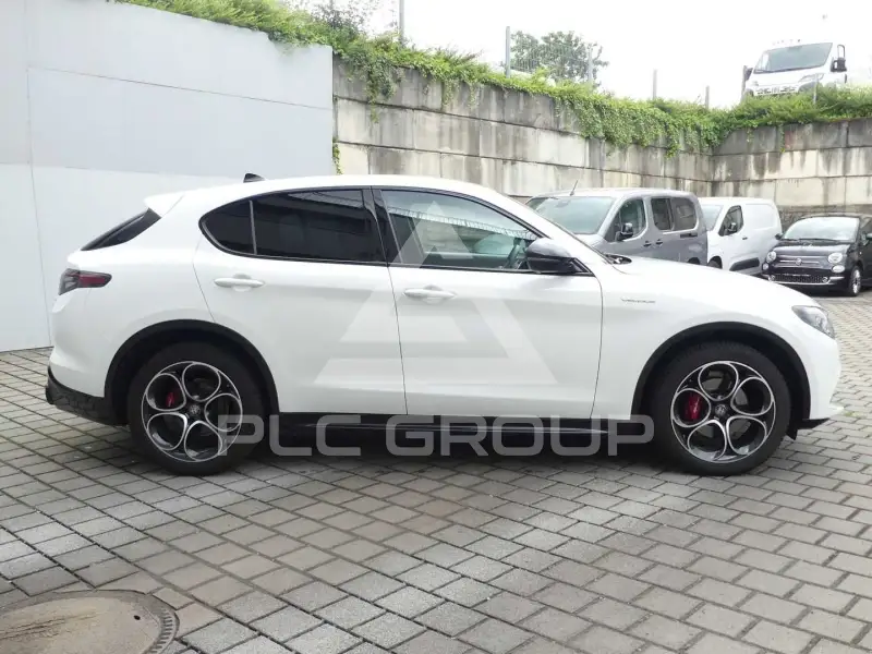 2024 Alfa Romeo Stelvio