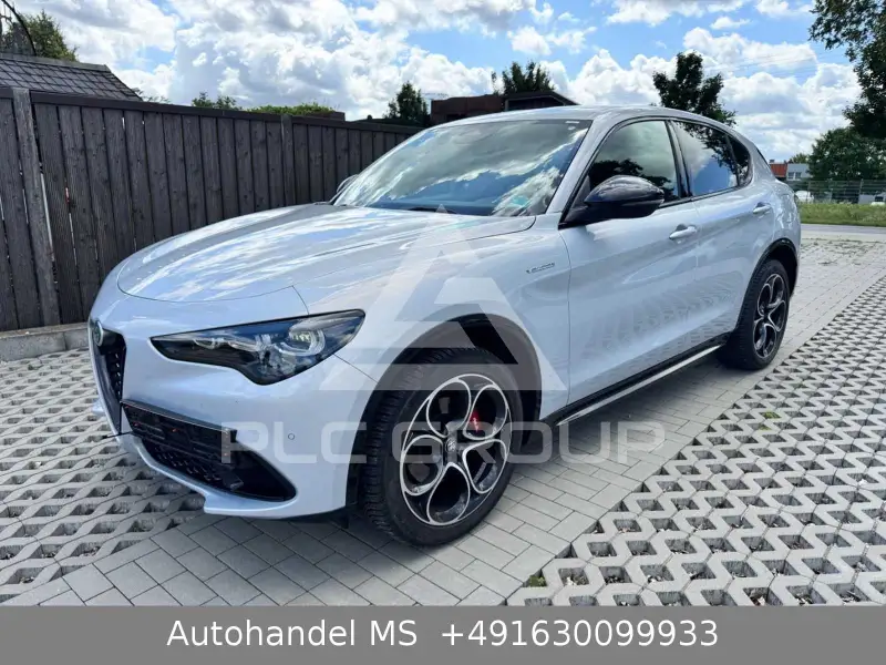 2024 Alfa Romeo Stelvio
