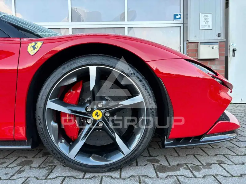 2024 Ferrari SF90