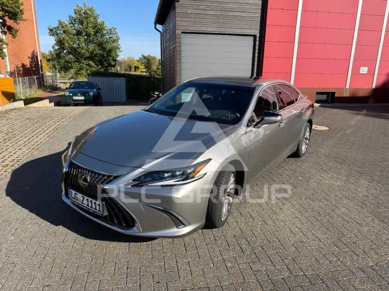 2024 Lexus ES300
