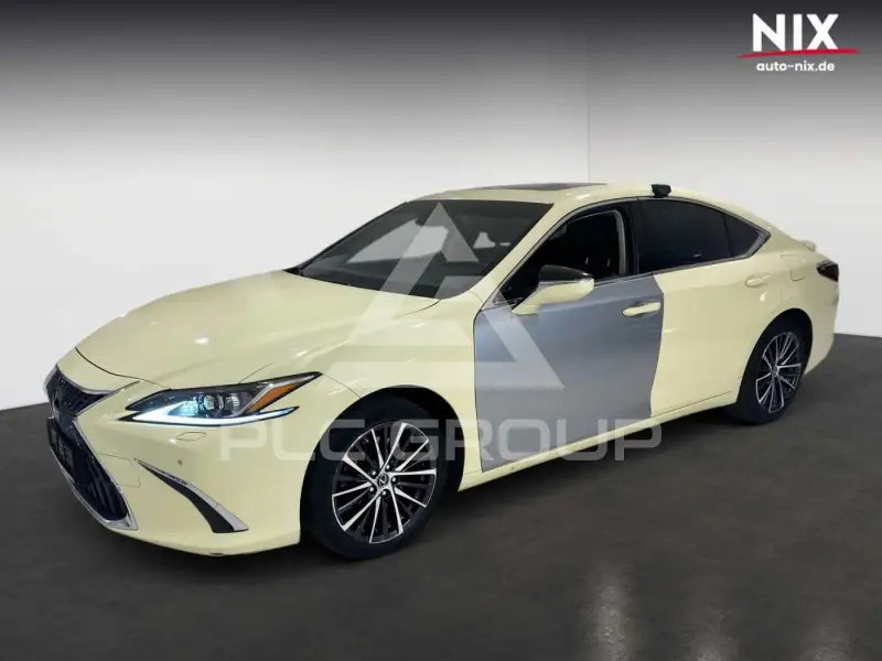2024 Lexus ES300