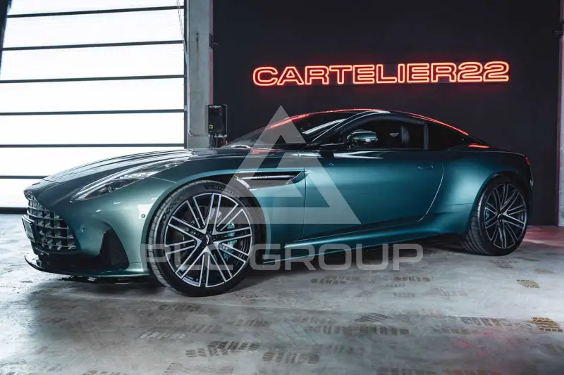 2024 Aston Martin DB12