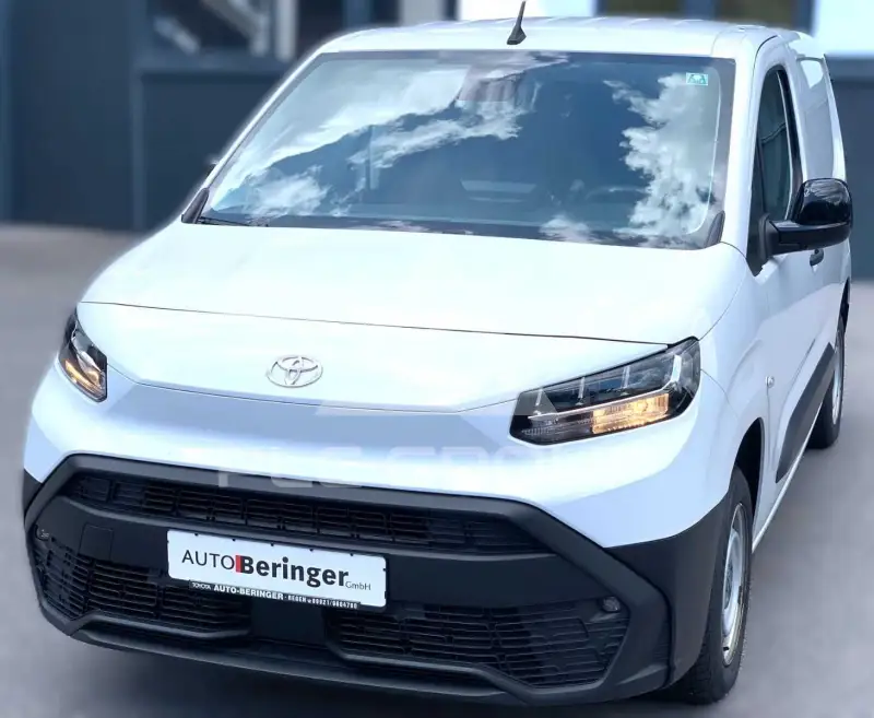 2024 Toyota PROACE CITY