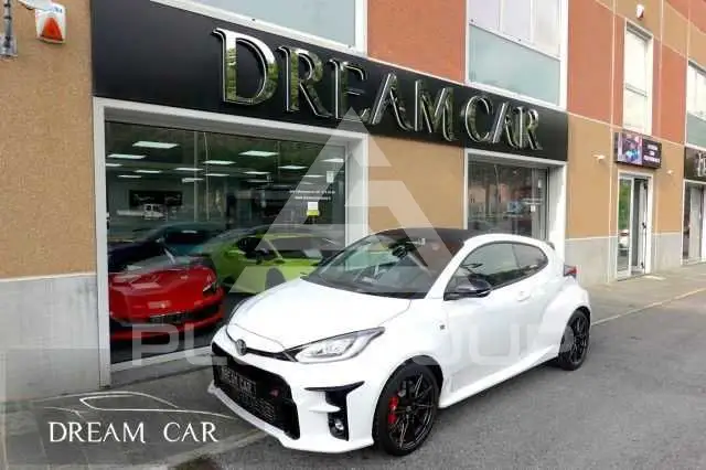 2024 Toyota YARIS