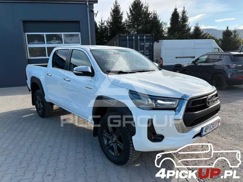 2024 Toyota Hilux