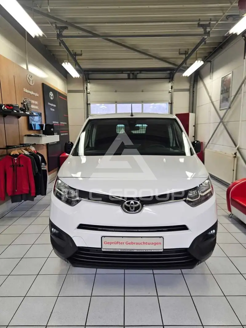 2024 Toyota PROACE CITY