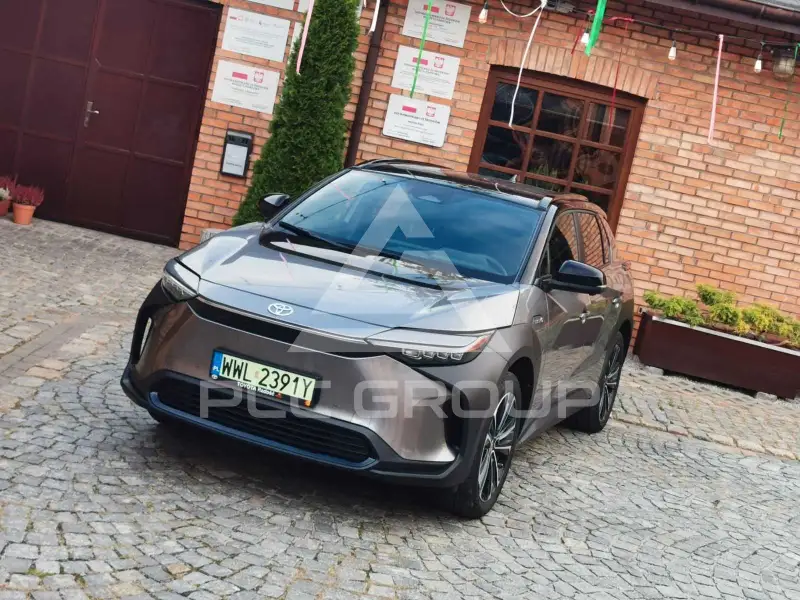 2024 Toyota bZ4X