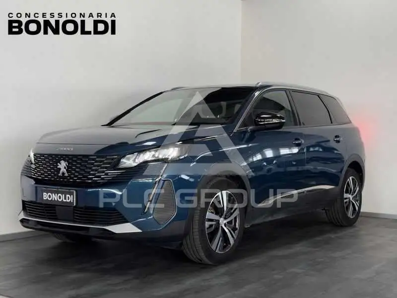 2024 Peugeot 5008