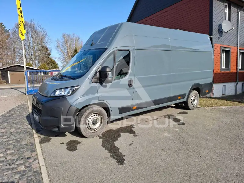2024 Peugeot Boxer