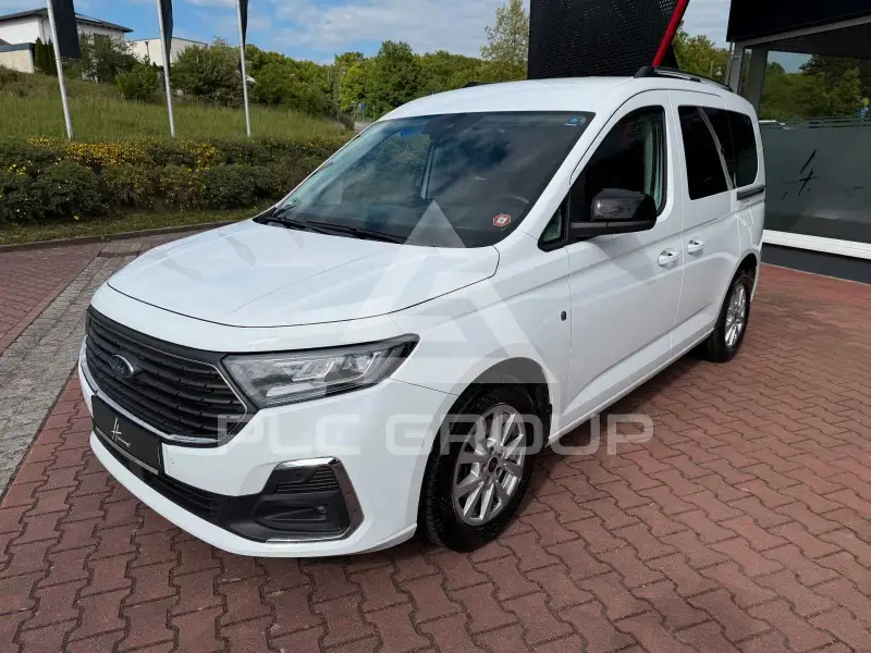 2024 Ford Tourneo