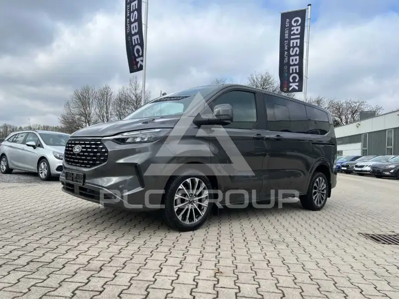 2024 Ford Tourneo