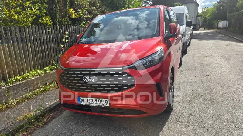 2024 Ford Tourneo