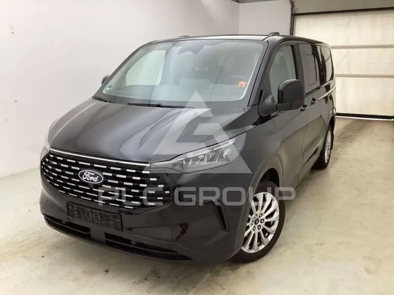2024 Ford Tourneo