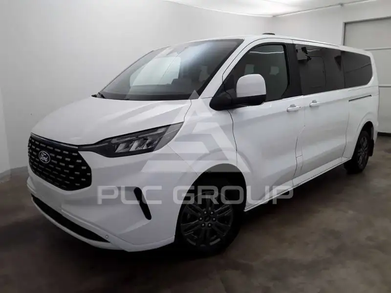 2024 Ford Tourneo