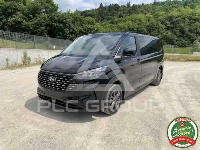 2024 Ford Tourneo