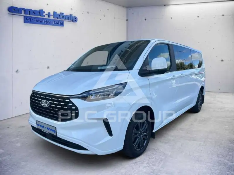 2024 Ford Tourneo