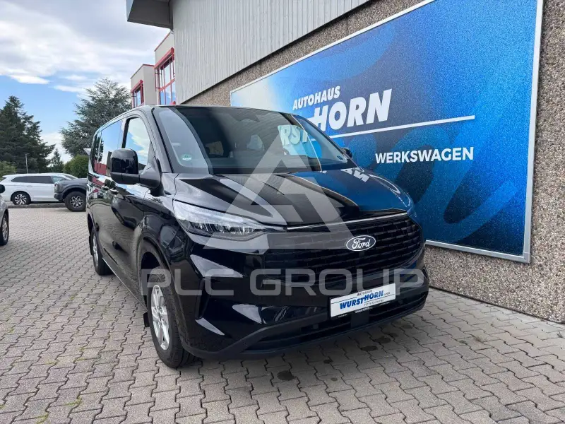 2024 Ford Tourneo