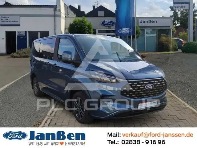 2024 Ford Tourneo