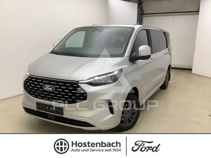 2024 Ford Tourneo
