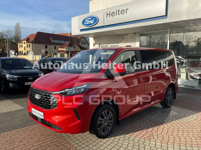 2024 Ford Tourneo