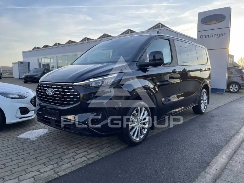 2024 Ford Tourneo