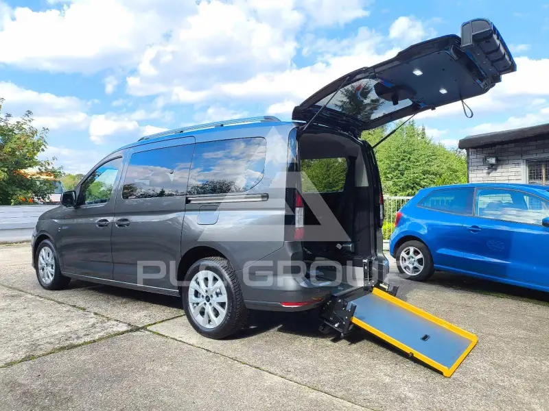 2024 Ford Tourneo