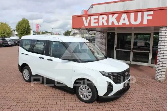 2024 Ford Tourneo