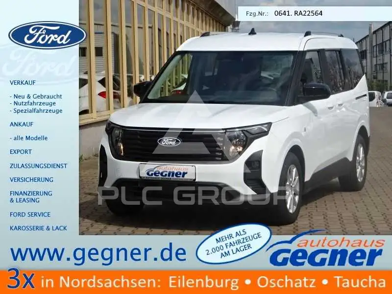 2025 Ford Tourneo