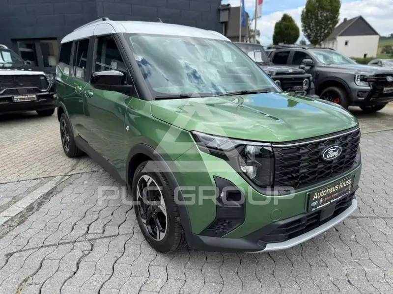 2024 Ford Tourneo