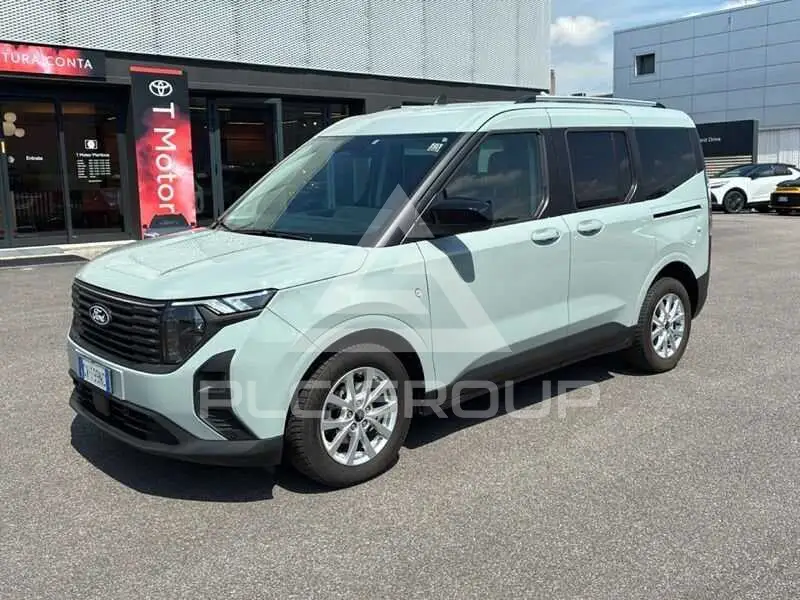 2024 Ford Tourneo