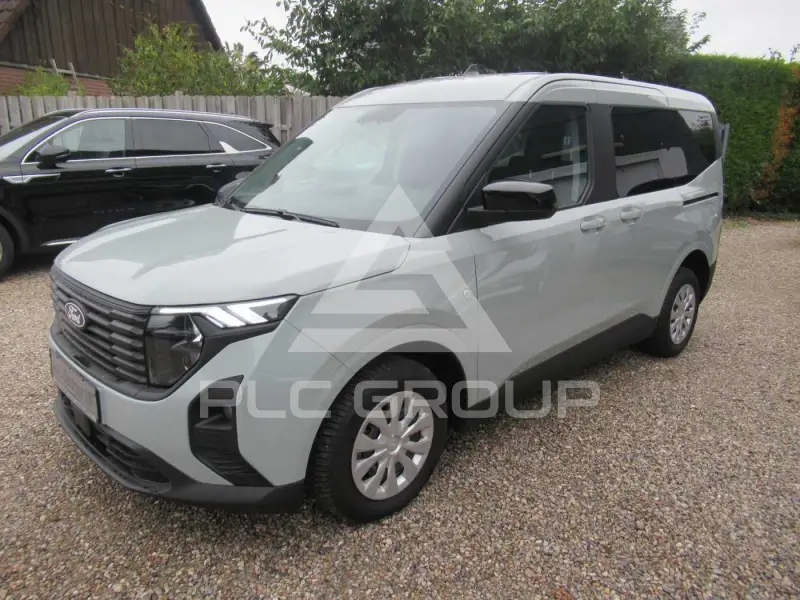 2024 Ford Tourneo