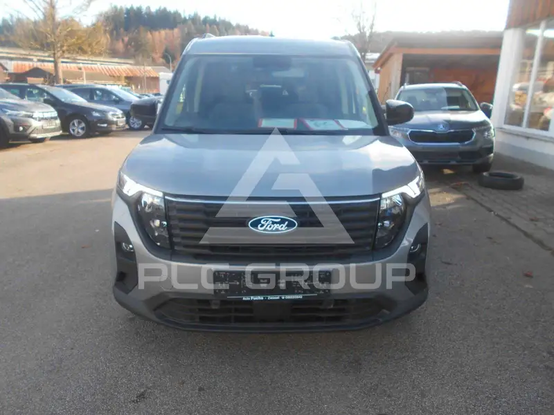 2024 Ford Tourneo