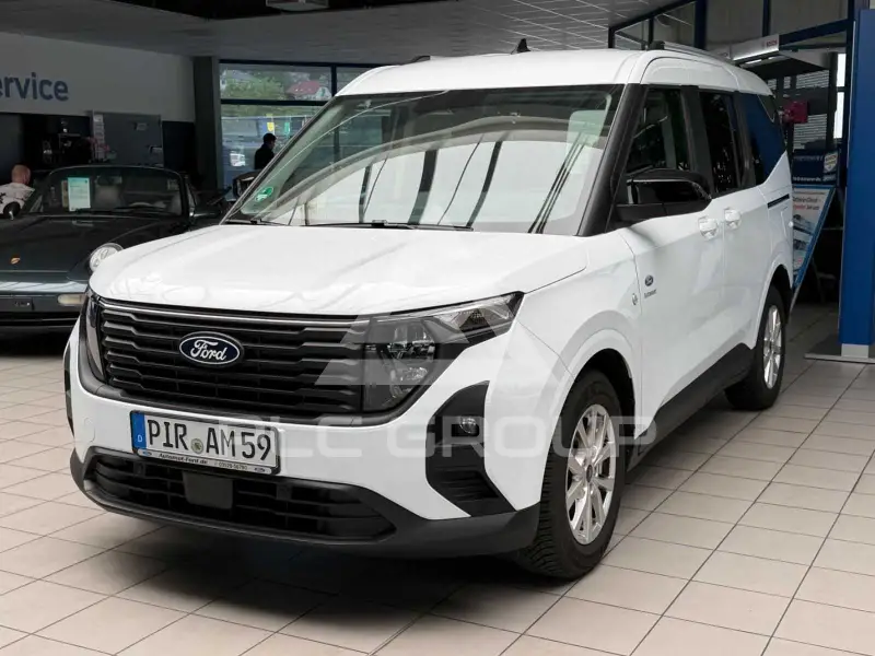2024 Ford Tourneo
