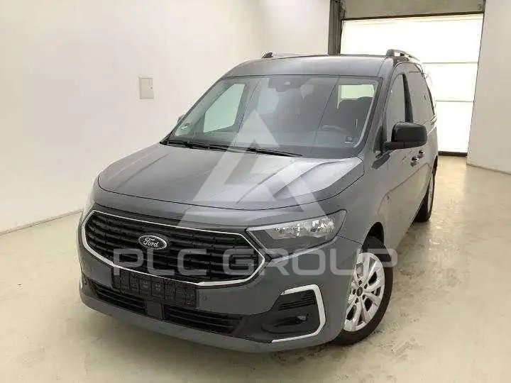 2024 Ford Tourneo