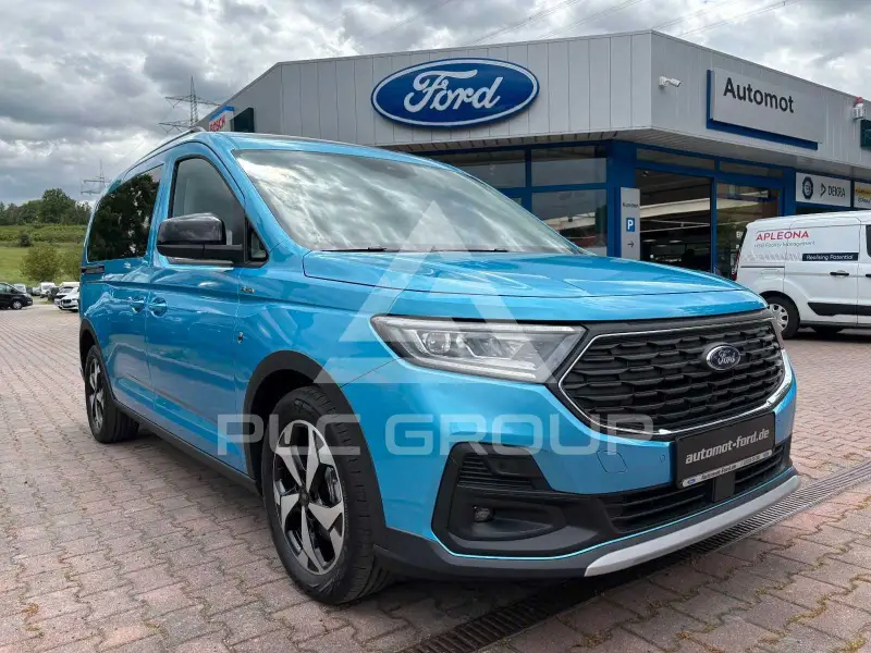2024 Ford Tourneo