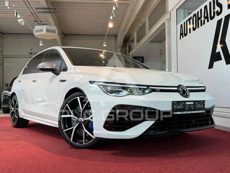 2024 Volkswagen GOLF