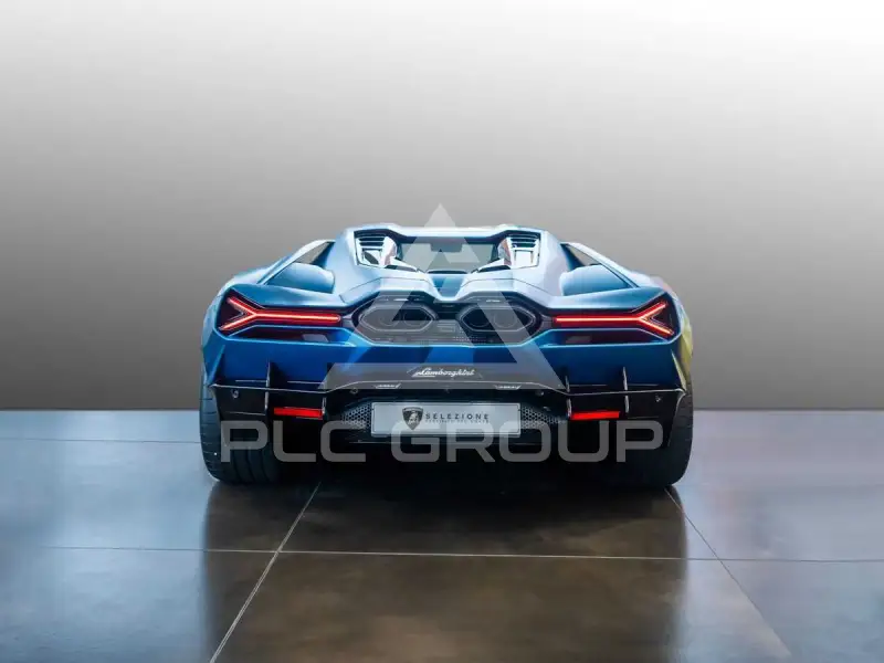 2024 Lamborghini Revuelto