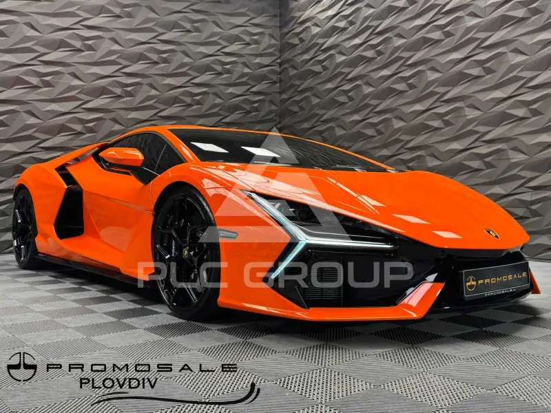2024 Lamborghini Revuelto